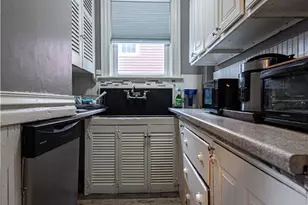 219 Cole Ave, Providence, RI 02906 - Photo 21