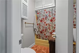 129 Academy Ave, Providence, RI 02908 - Photo 43
