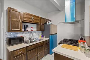 129 Academy Ave, Providence, RI 02908 - Photo 35