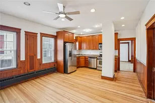 41 Cato Ave, Pawtucket, RI 02860 - Photo 9