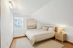 41 Cato Ave, Pawtucket, RI 02860 - Photo 5