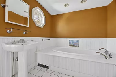 8 Pasadena Avenue, Westerly, RI 02891 - Photo 25