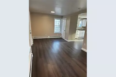 31 Bagley Street, Pawtucket, RI 02860 - Photo 7