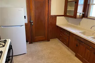 89 Hazelwood Ave, East Providence, RI 02914 - Photo 5