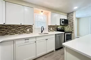 135 S Pierce Rd, East Greenwich, RI 02818 - Photo 21