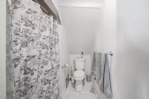 113 Woodside Ave, Pawtucket, RI 02861 - Photo 11