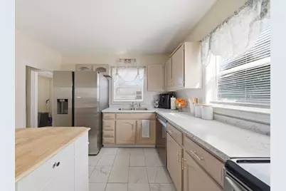 113 Woodside Avenue, Pawtucket, RI 02861 - Photo 3