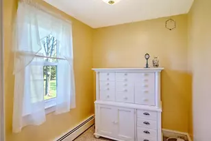 419 George Waterman Rd, Johnston, RI 02919 - Photo 9