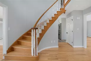 295 Frenchtown Rd, East Greenwich, RI 02818 - Photo 9