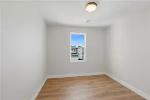 37 Webb St, Pawtucket, RI 02860 - Photo 35