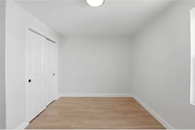 37 Webb Street, Pawtucket, RI 02860 - Photo 27