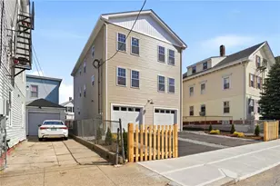 37 Webb St, Pawtucket, RI 02860 - Photo 3