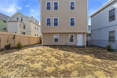 37 Webb Street, Pawtucket, RI 02860 - Photo 9