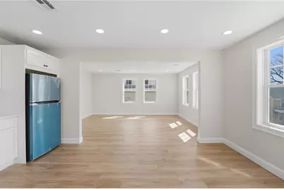37 Webb Street, Pawtucket, RI 02860 - Photo 31