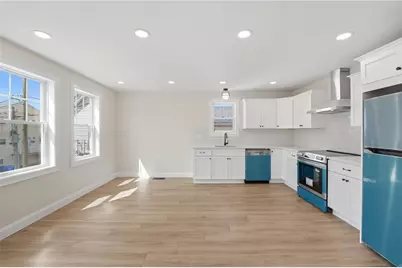 37 Webb Street, Pawtucket, RI 02860 - Photo 15