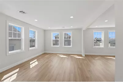 37 Webb Street, Pawtucket, RI 02860 - Photo 39