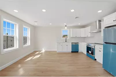 37 Webb Street, Pawtucket, RI 02860 - Photo 33