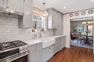 47 Hyland Ave, East Greenwich, RI 02818 - Photo 11