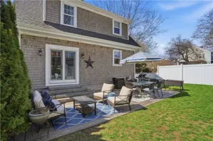 47 Hyland Ave, East Greenwich, RI 02818 - Photo 17