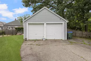 183 Baker St, Providence, RI 02905 - Photo 3