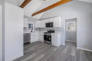 183 Baker St, Providence, RI 02905 - Photo 9