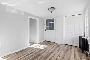 1382 Hope St, Bristol, RI 02809 - Photo 13