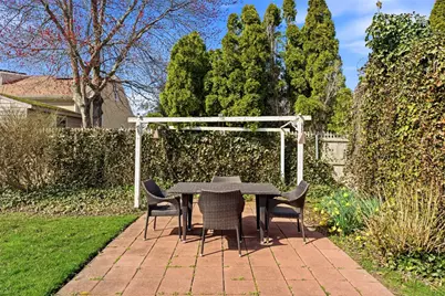 19 Opechee Drive, Bristol, RI 02809 - Photo 19