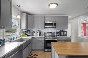 19 S Long St, Johnston, RI 02919 - Photo 3