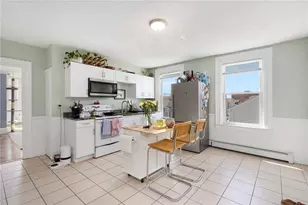 90 Pleasant St, Providence, RI 02906 - Photo 7