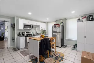 90 Pleasant St, Providence, RI 02906 - Photo 21