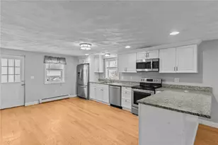 84 Phillip Ave, Cumberland, RI 02864 - Photo 11