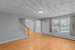 84 Phillip Ave, Cumberland, RI 02864 - Photo 17