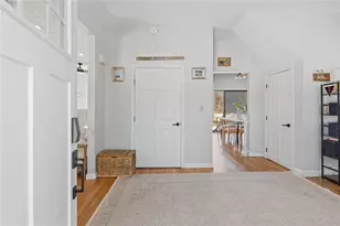 11 Heights Ave, Warwick, RI 02889 - Photo 3