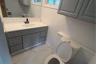 131 Canfield Ave, Warwick, RI 02889 - Photo 9