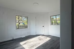 131 Canfield Ave, Warwick, RI 02889 - Photo 21