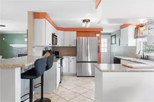 15 Green St, Cumberland, RI 02864 - Photo 11