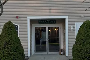 2 Gray Coach Ln, Cranston, RI 02921 - Photo 3