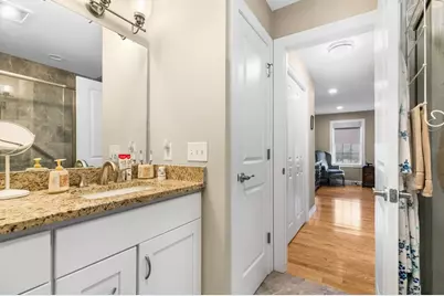 16 Bailey Brook Court, Middletown, RI 02842 - Photo 33