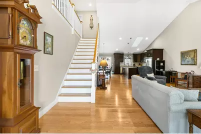 16 Bailey Brook Court, Middletown, RI 02842 - Photo 5