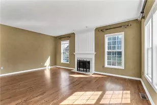 105 Castle Rocks Rd, Warwick, RI 02886 - Photo 11