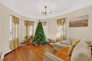 144 Camden Ave, Providence, RI 02908 - Photo 9