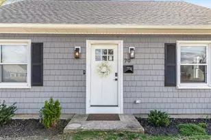 79 Archer St, Pawtucket, RI 02861 - Photo 3