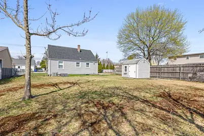 79 Archer Street, Pawtucket, RI 02861 - Photo 33