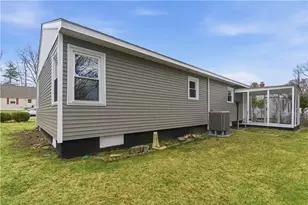 63 Indian Rd, East Providence, RI 02915 - Photo 17