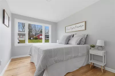 63 Indian Road, East Providence, RI 02915 - Photo 9