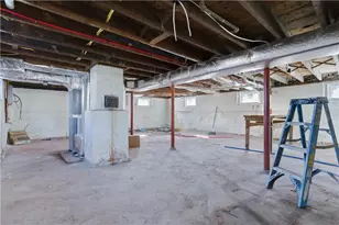 220 Vincent Ave, East Providence, RI 02914 - Photo 21