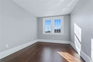 220 Vincent Ave, East Providence, RI 02914 - Photo 15