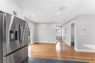 40 Allendale Ave, North Providence, RI 02911 - Photo 11
