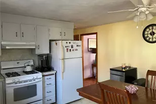 45 Perrin Ave, Pawtucket, RI 02861 - Photo 15