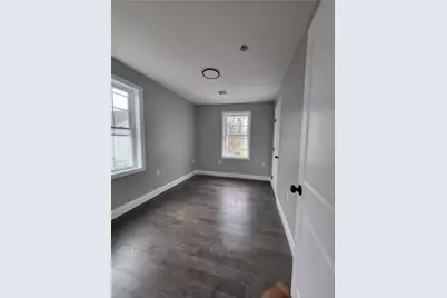 731 Potters Avenue, Providence, RI 02907 - Photo 11